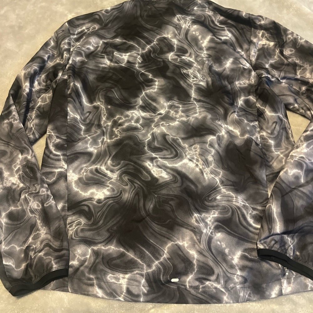 Adidas Men's Black and Gray Windbreaker - Picture 6 of 6
